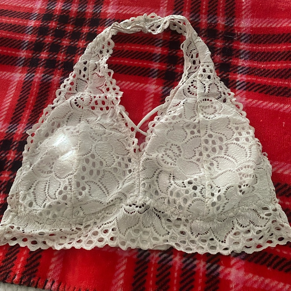 SHEIN White Lace Halter Bralette with Scalloped Trim